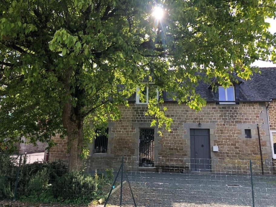 Appartement Aupres De Mon Arbre à Pontmain Extérieur photo